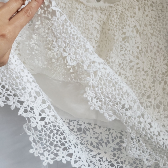 BNWOT Embroidered Tank Top. - Picture 3 of 5